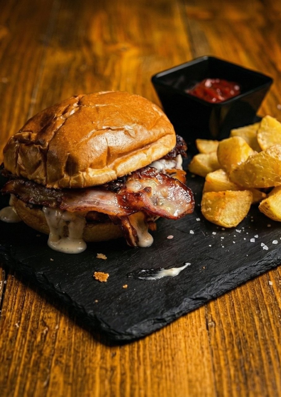 Hamburguesa de Costillas BBQ con Idiazabal